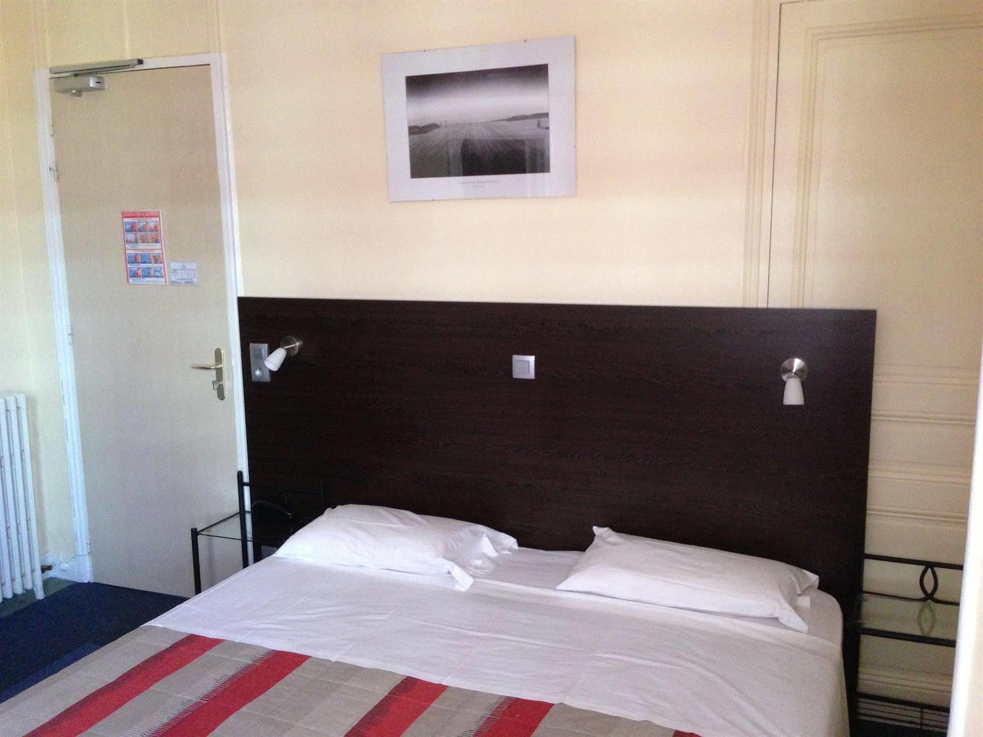 Hotel Savoy Juan-les-Pins Exteriör bild